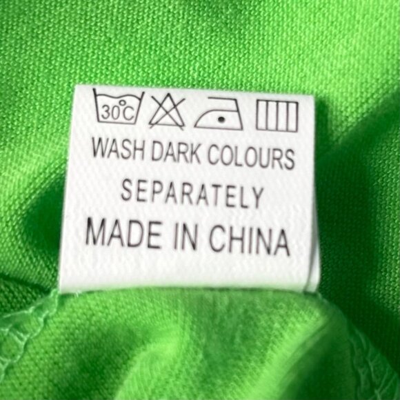 Lets Get Shamrocked St. Patricks Day Tshirt V-Neck Green Size Medium New - Picture 8 of 9